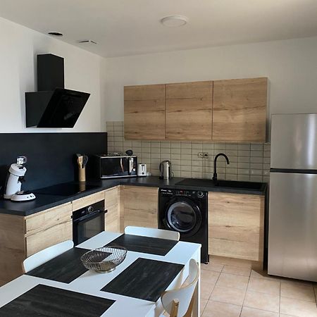 Tres Bel Appartement ! Салейль Экстерьер фото